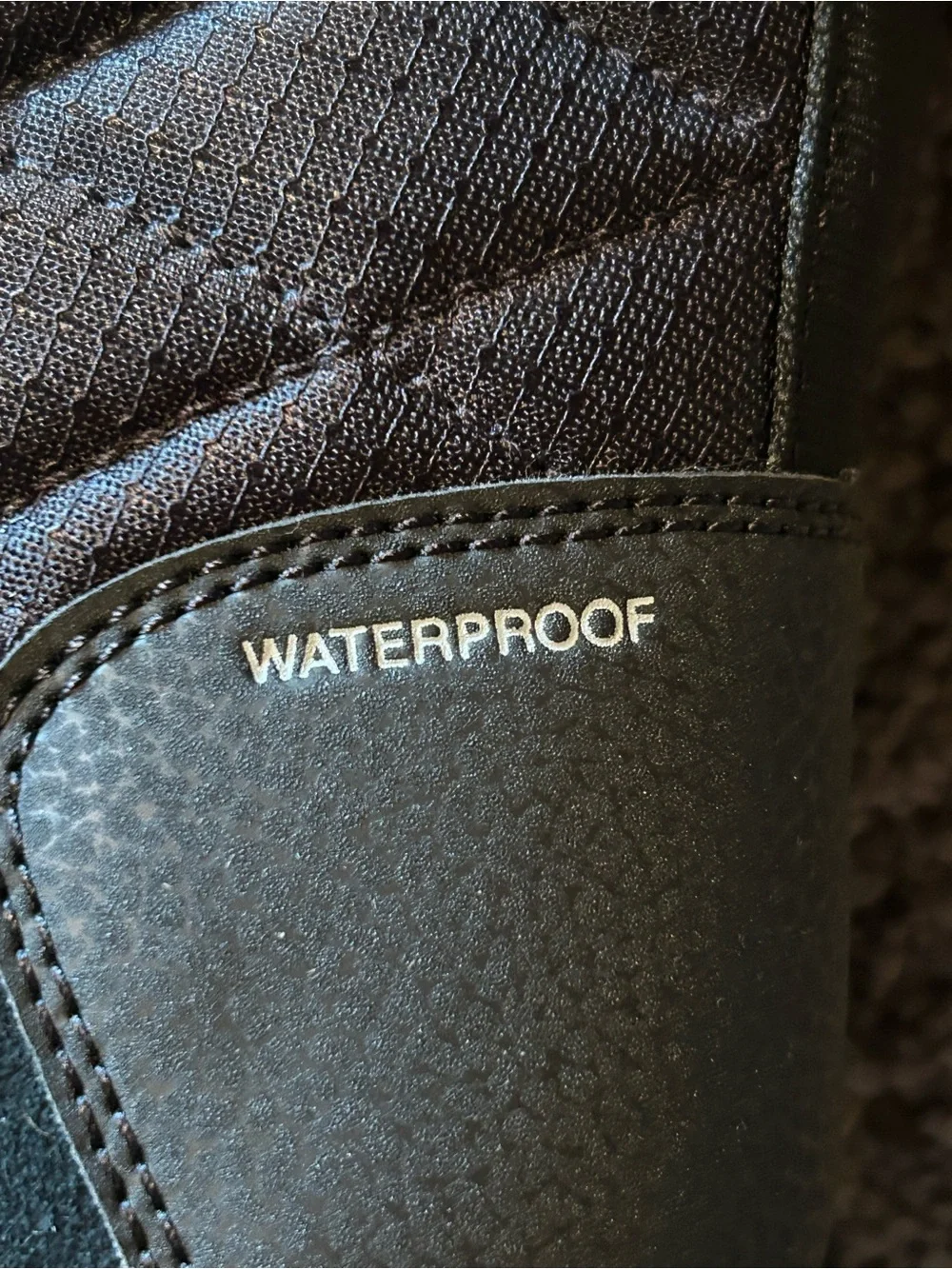 Columbia **never worn**